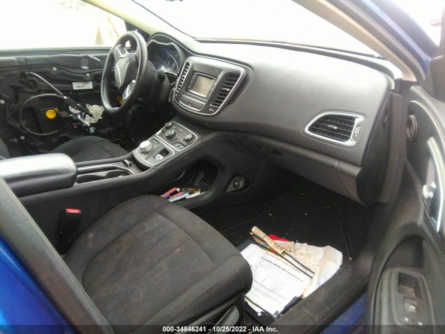 Chrysler 200 Limited 2015 1C3CCCAB5FN746546 Image 5