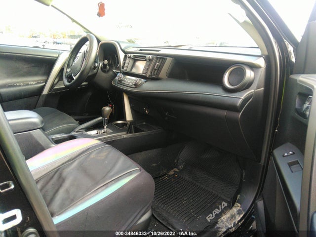 2018 TOYOTA RAV4 XLE/ADVENTURE VIN: 2T3RFREVXJW729781