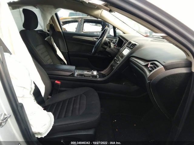2019 Ford Fusion, VIN: 3FA6P0LU7KR226792
