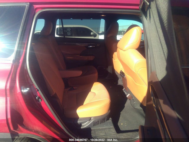Toyota Highlander 2022 5TDFZRBHXNS188280 Image 10