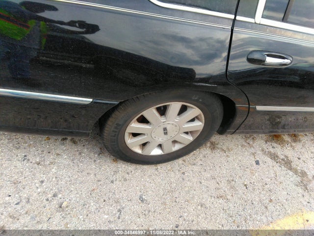 Lincoln Town Car Executive Pkg 2004 1L1FM81W44Y677461 Image 7