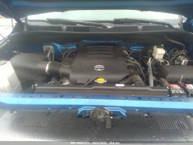 2017 Toyota Tundra, VIN: 5TFUY5F18HX587980