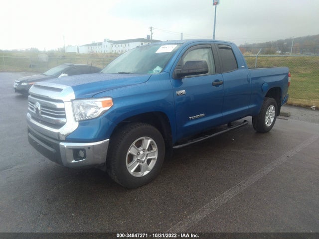 2017 Toyota Tundra, VIN: 5TFUY5F18HX587980