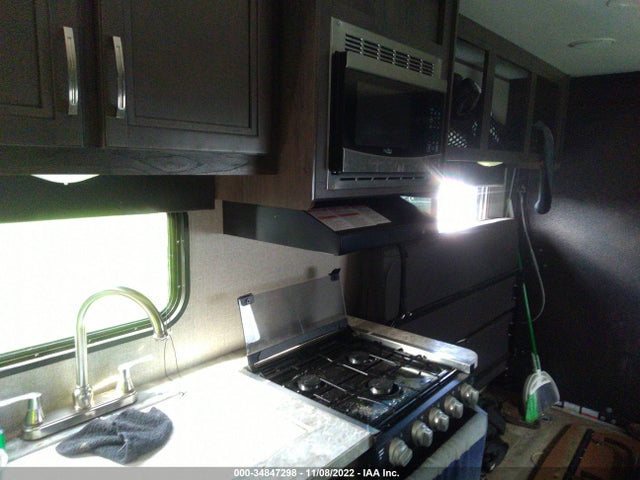 2021 JAYCO JAYFL184BH VIN: 1UJBJSBN4M1790056