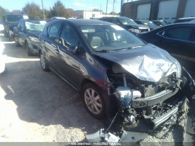 2017 Toyota Prius, VIN: JTDKDTB31H1596652