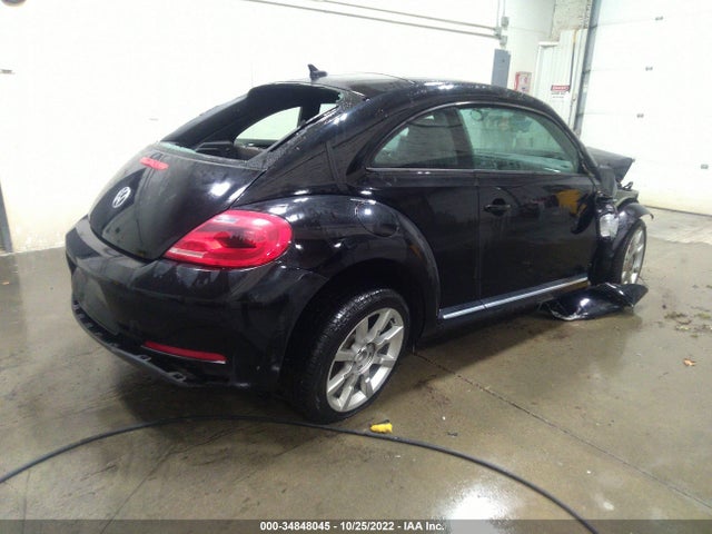 2012 VOLKSWAGEN BEETLE 2.5L W/SOUND/NAV PZEV VIN: 3VWJP7ATXCM658375