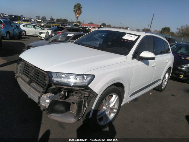 2018 Audi Q7, VIN: WA1LAAF7XJD000905