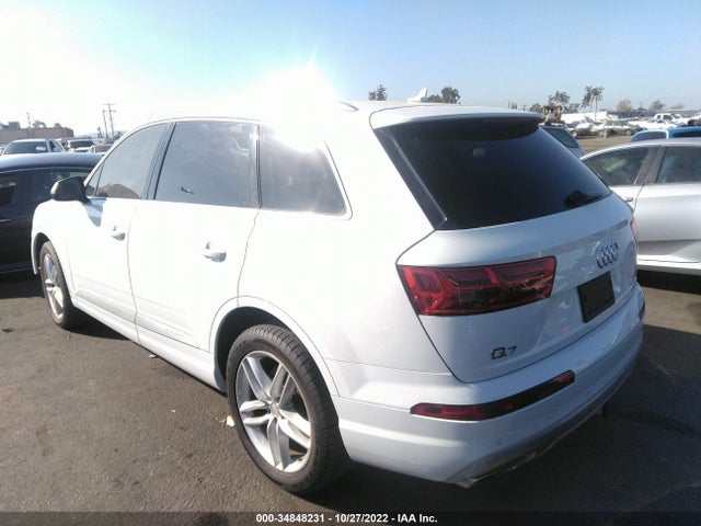 2018 Audi Q7, VIN: WA1LAAF7XJD000905