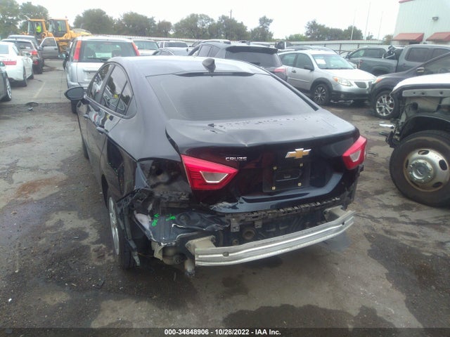 2016 Chevrolet Cruze, VIN: 1G1BC5SM0G7285404