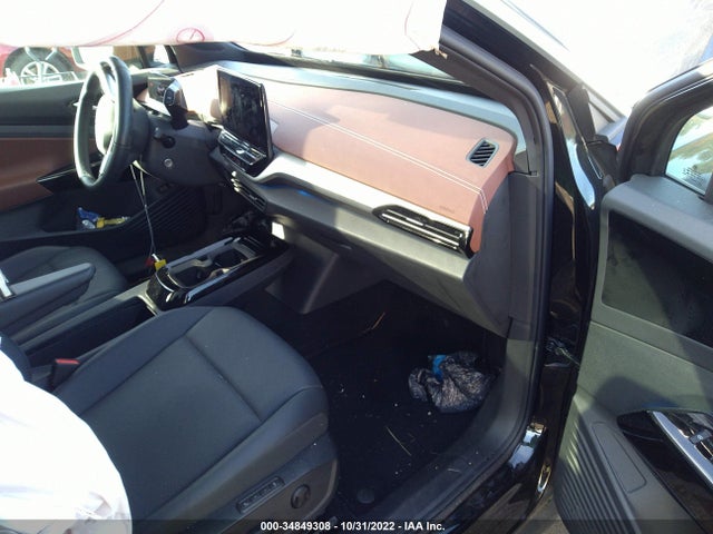 2021 Volkswagen ID.4, VIN: WVGKMPE24MP034306