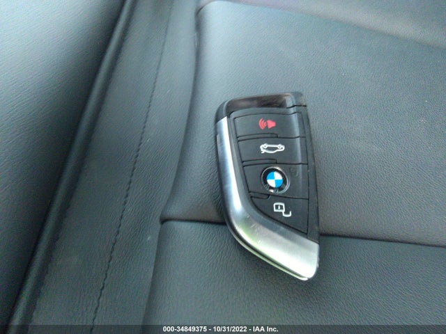 2021 BMW X3, VIN: 5UXTY3C03M9G42492