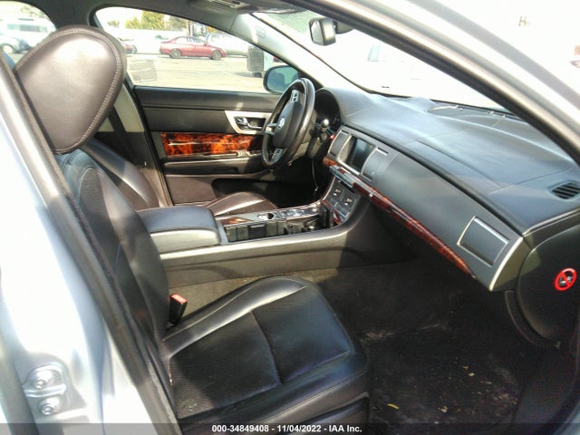 SAJWA0GB3BLR88957 Jaguar XF