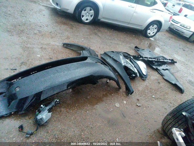 Tesla Model Y Long Range 2021 5YJYGDEE8MF305053 Image 8