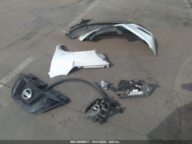 5N1AT2MV9HC758535 Nissan ROGUE SV