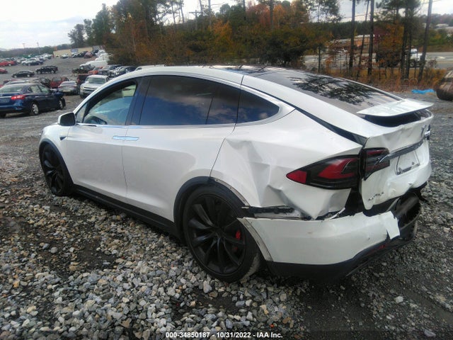 2017 Tesla Model X, VIN: 5YJXCBE41HF076966
