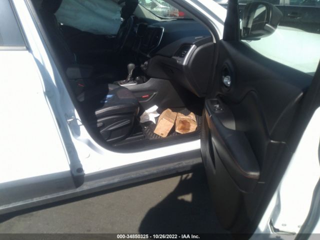 1C4PJMBB8EW280966 Jeep Cherokee Trailhawk