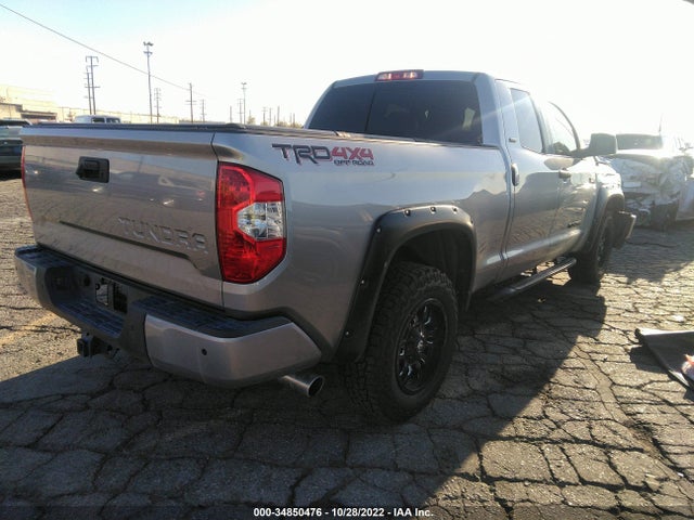 2017 Toyota Tundra, VIN: 5TFUY5F11HX658257