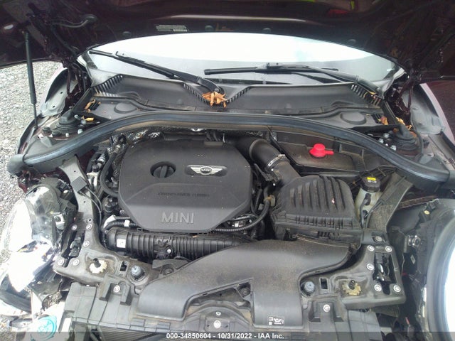 2016 Mini Clubman, VIN: WMWLN9C5XG2E16016