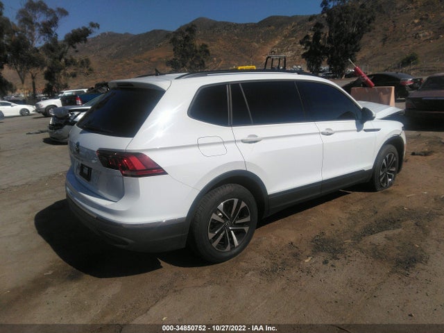 3VV1B7AX0NM004445 Volkswagen TIGUAN S