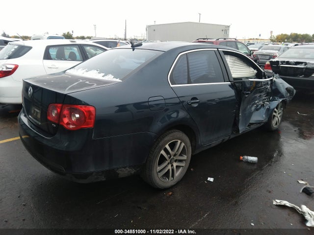 2006 Volkswagen Jetta 2.5 მანქანა იყიდება აუქციონზე, vin: 3VWSF71KX6M661392, აუქციონის ნომერი: 34851000