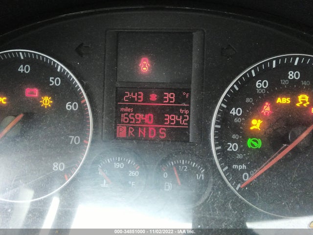 2006 Volkswagen Jetta 2.5 მანქანა იყიდება აუქციონზე, vin: 3VWSF71KX6M661392, აუქციონის ნომერი: 34851000