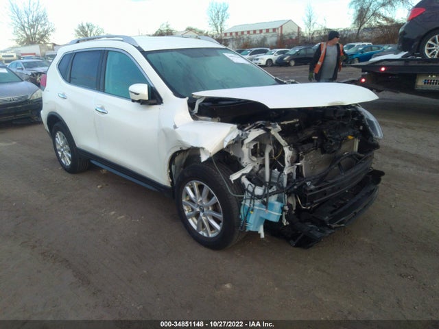 2017 Nissan Rogue, VIN: KNMAT2MV3HP567237
