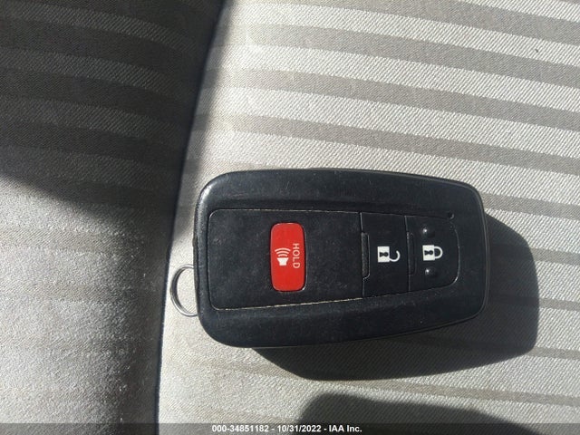 Toyota Prius Two 2016 JTDKBRFU0G3502274 Image 11