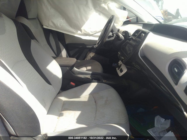 Toyota Prius Two 2016 JTDKBRFU0G3502274 Image 5