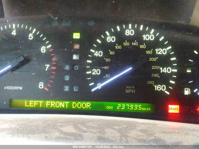 JT8BH28F9W0122692 Lexus LS 400 LUXURY SDN