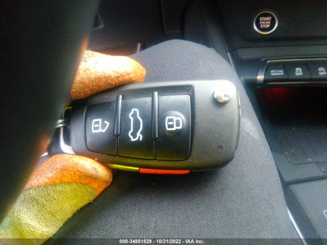 WA1EECF39M1075980 Audi Q3 S Line Premium Plus