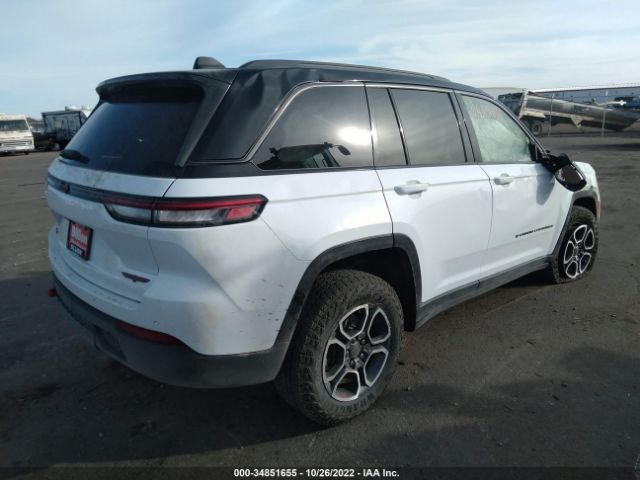 1C4RJHCG8N8624102 Jeep Grand Cherokee Trailhawk