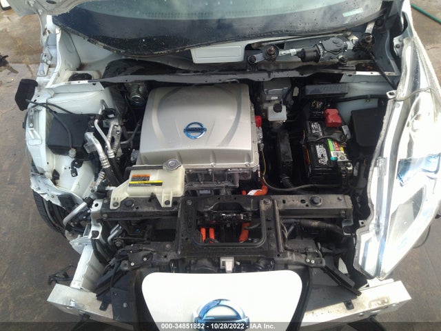 2015 Nissan Leaf, VIN: 1N4AZ0CP6FC325932