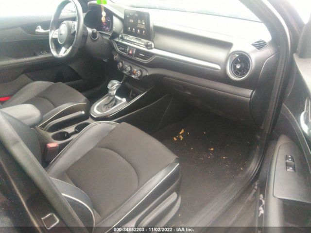 3KPF34AD7LE158910 KIA Forte Gt-line
