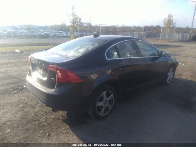 Volvo S60 T5 2012 YV1622FS9C2117636 Image 4