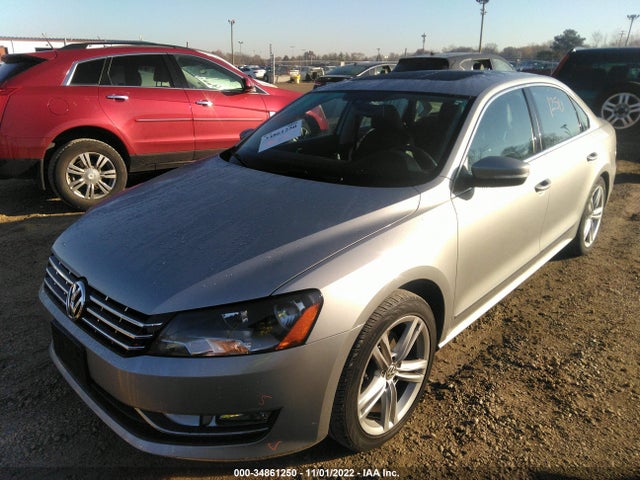 1VWCT7A38EC045146 Volkswagen Passat Sel Premium