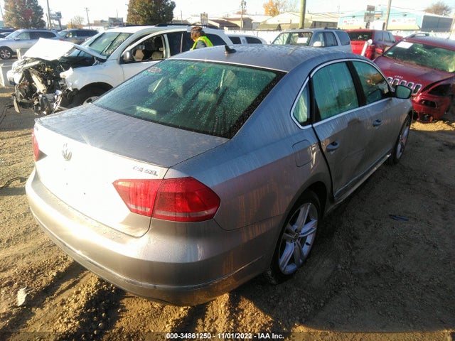 1VWCT7A38EC045146 Volkswagen Passat Sel Premium
