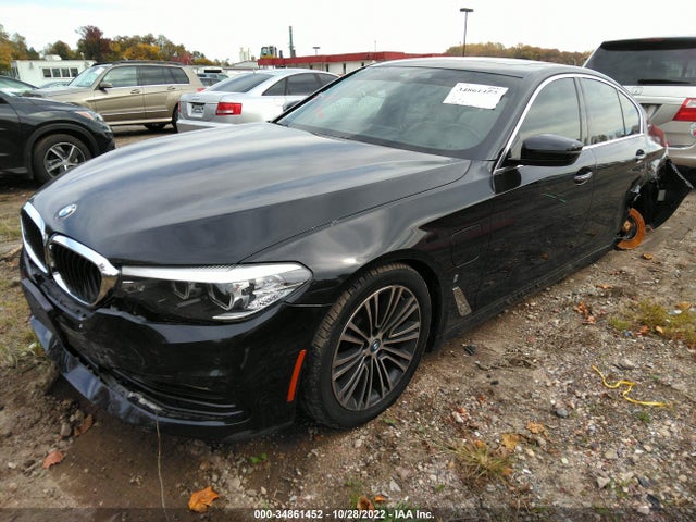 WBAJA9C58JB034347 BMW 5 Series 530e Iperformance