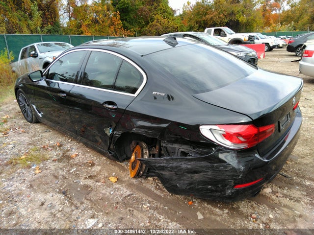 WBAJA9C58JB034347 BMW 5 Series 530e Iperformance