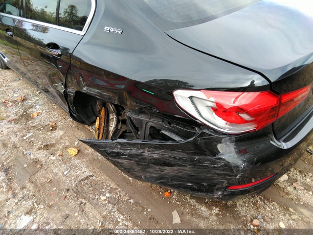 WBAJA9C58JB034347 BMW 5 Series 530e Iperformance