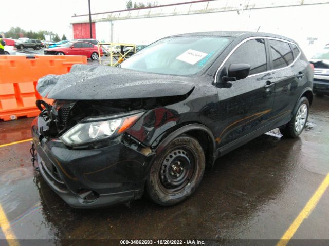 JN1BJ1CR4JW207451 Nissan Rogue Sport S