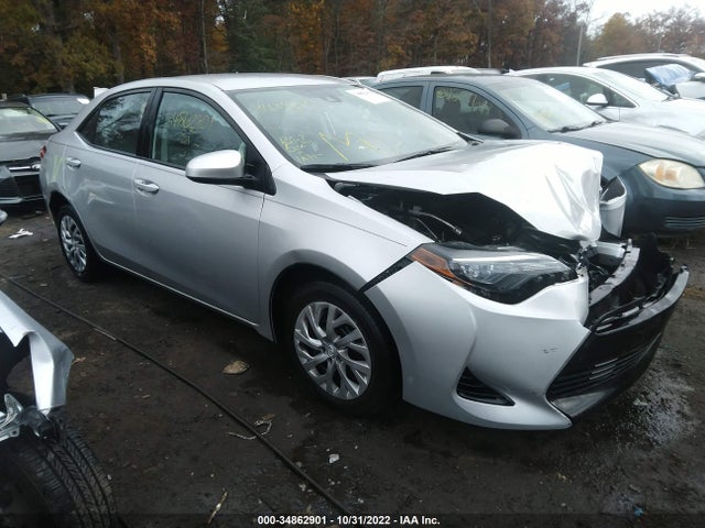 2018 Toyota Corolla, VIN: 2T1BURHE5JC002156