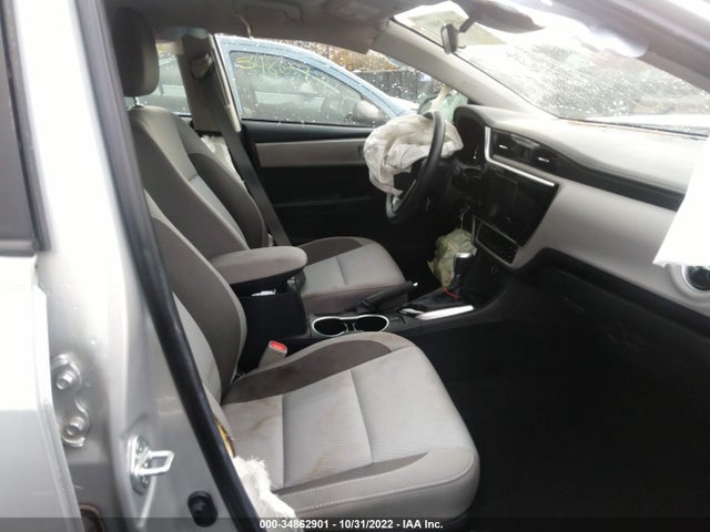 2018 Toyota Corolla, VIN: 2T1BURHE5JC002156