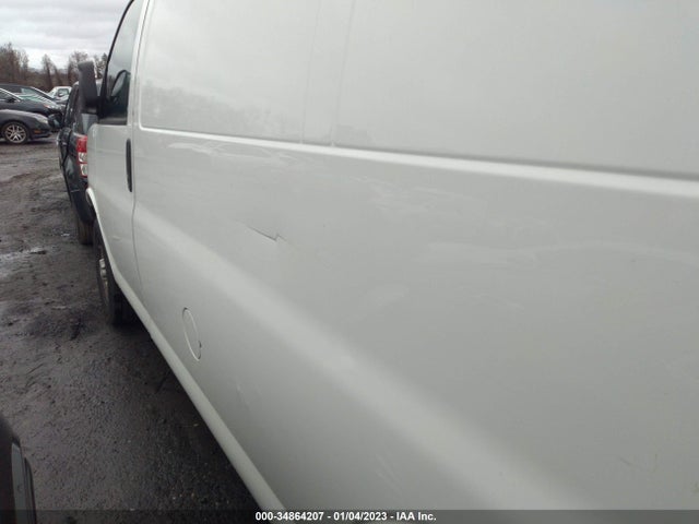 2019 Chevrolet Express, VIN: 1GCWGAFG5K1262626