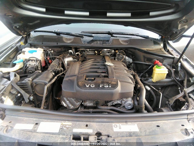 Volkswagen Touareg Lux 2013 WVGEF9BP2DD010350 Image 12