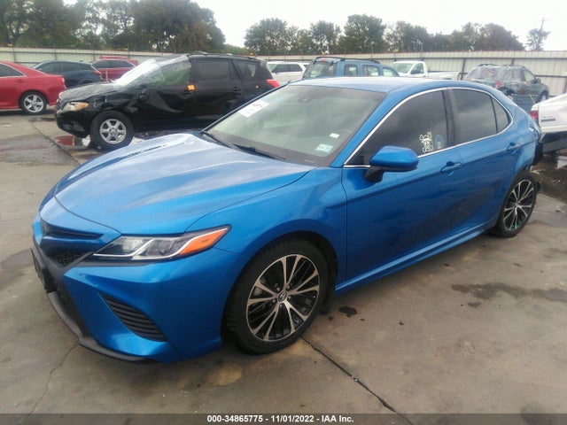 2018 Toyota Camry, VIN: 4T1B11HK3JU091045