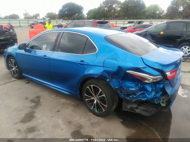 2018 Toyota Camry, VIN: 4T1B11HK3JU091045