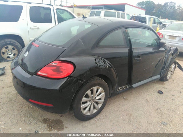 3VWF17AT2FM631263 Volkswagen Beetle Coupe 1.8t Fleet Edition