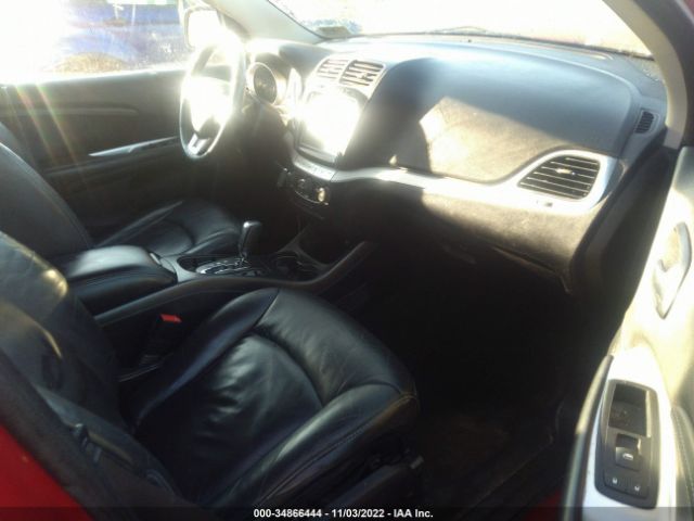 3C4PDCBG5FT592957 Dodge Journey Sxt