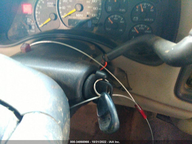 1999 CHEVROLET SILVERADO 2500 LS VIN: 1GCGK29U5XE232844