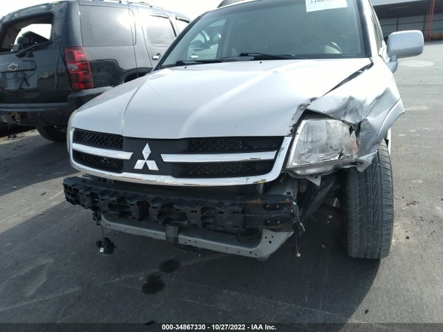 4A4MN31S88E013378 Mitsubishi Endeavor Se